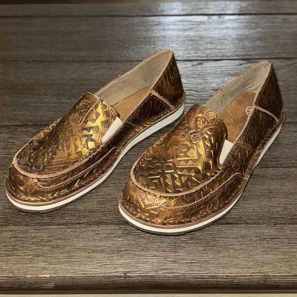 Ariat Copper Blanket Embossed Cruiser Shoes - Picture 3 of 8